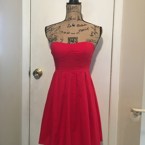 mandee Dresses & Skirts - ONE DAY SALE! Red Strapless Cocktail Dress